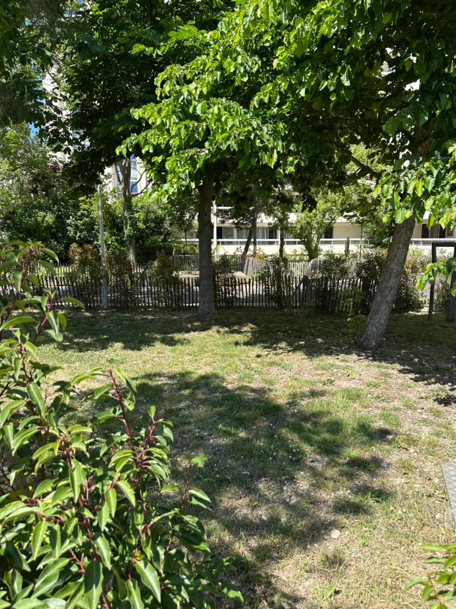 Joli Appartement 49 M² Proche Centre Paris, Иси-ле-Мулино Екстериор снимка
